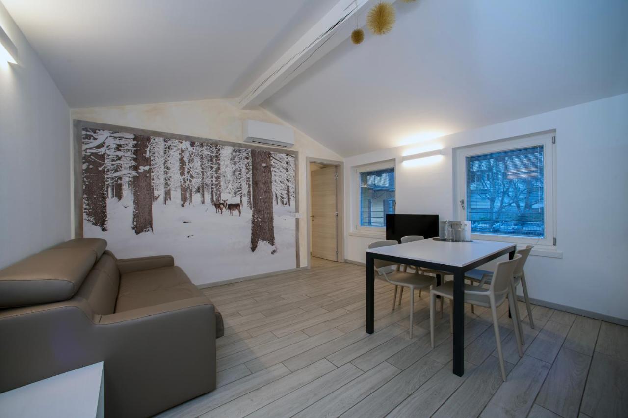 Cityu - Grazioli 27 Trento Centro Con Parcheggio Privato Gratuito エクステリア 写真